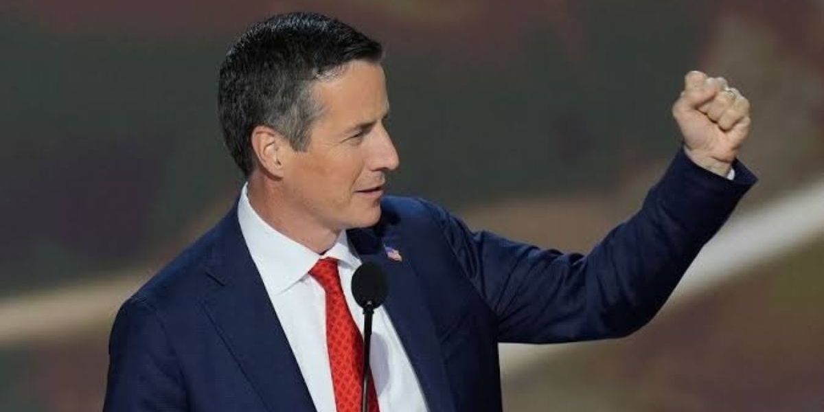 seguimiento. Sin experiencia previa en cargos públicos, Moreno competirá en noviembre contra el senador demócrata Sherrod Brown, con el objetivo de recuperar el control republicano del Senado.