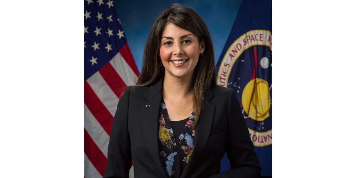 Diana Trujillo, colombiana graduada como Directora de vuelo de la NASA