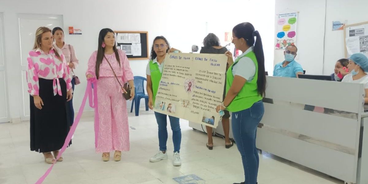 La Fundación Corazón Rosa también hizo parte del programa.