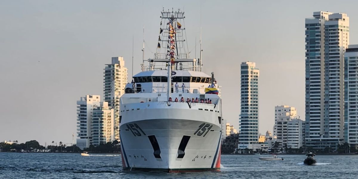 Armada de Colombia. Primera misión internacional en la Antártica.