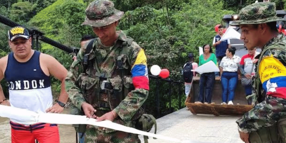 Foto: Zonacero Polémica por participación de disidencia de Farc en inauguración de puente en el Cauca