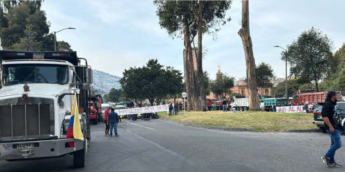 Bloqueo en Bogotá, por manifestaciones. 