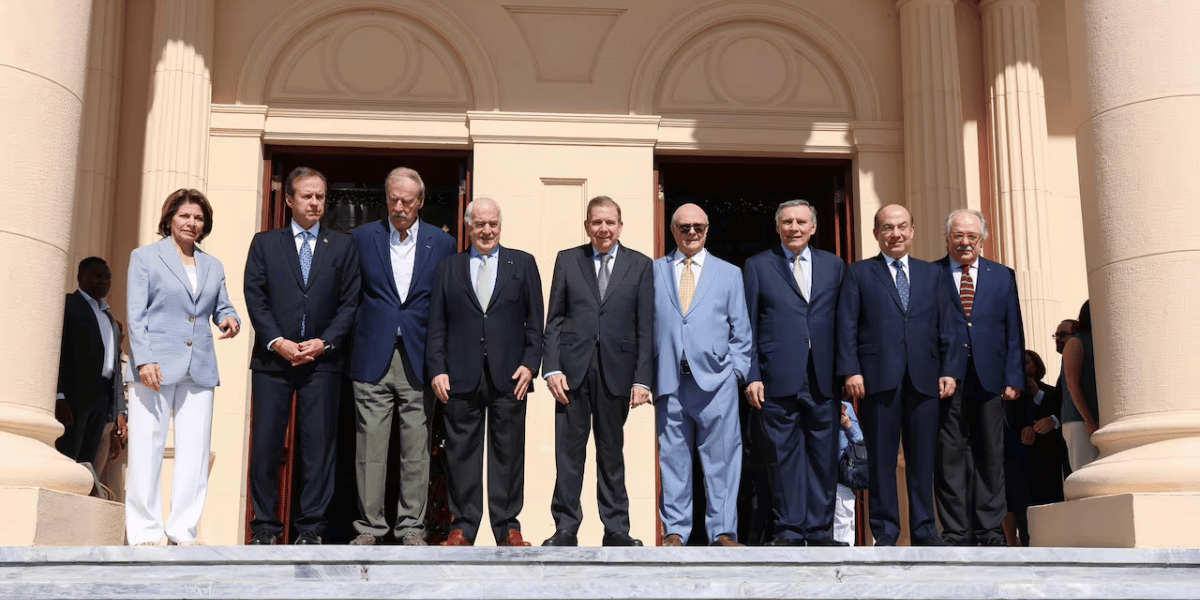 Semana Edmundo González y los nueve expresidentes que lo acompañan