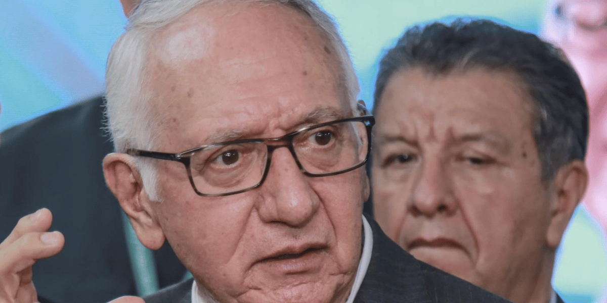 Zona Cero El ministro de Salud, Guillermo Alfonso Jaramillo.