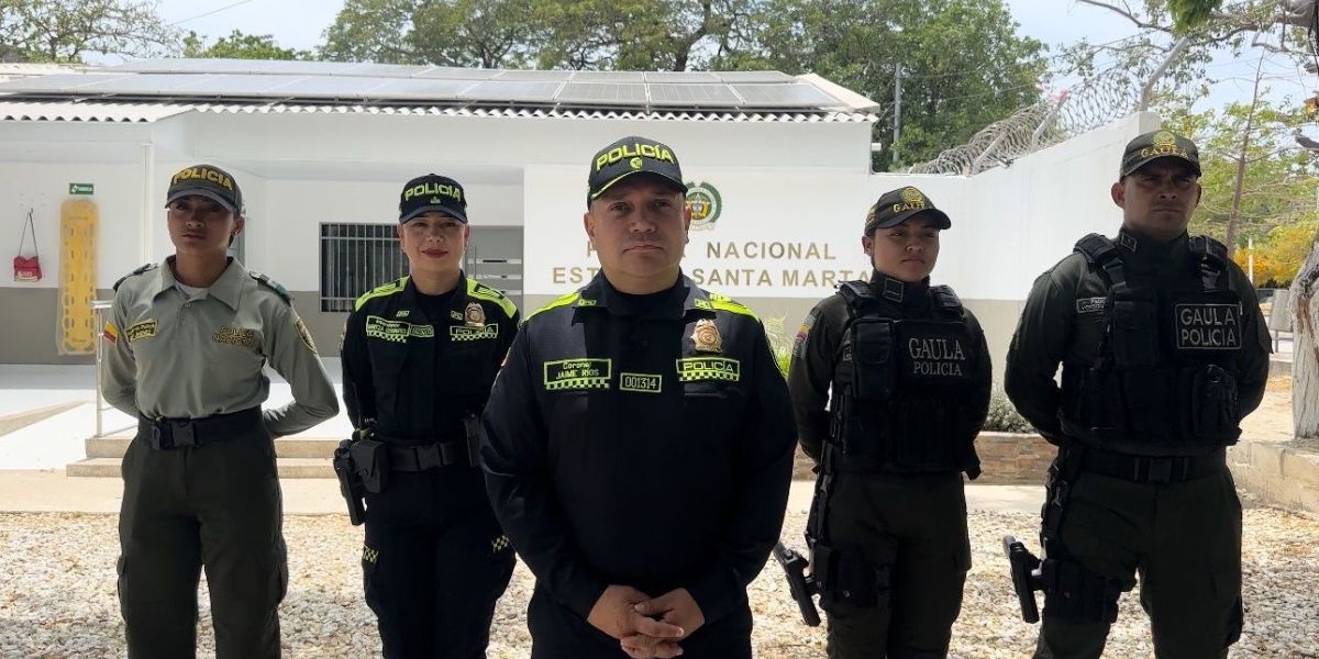 Policia Metropolitana De Santa Marta.