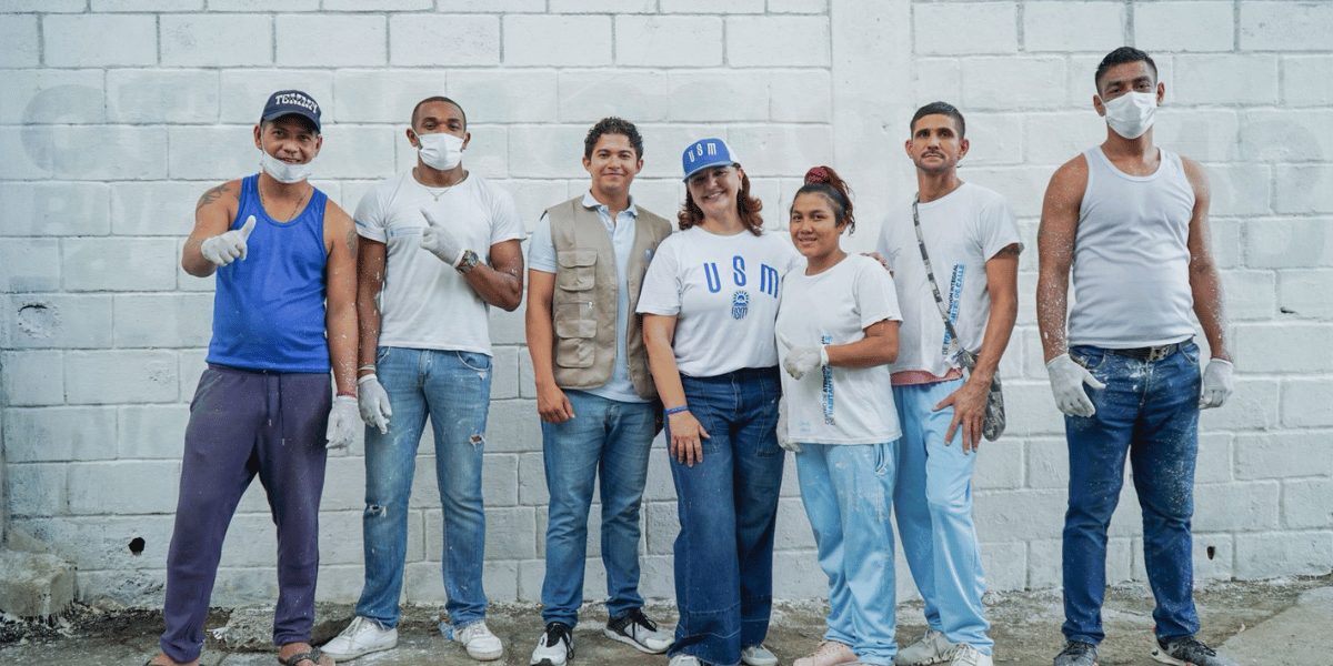 Cortesía La USM lideró jornada de recuperación urbana en el barrio La Esperanza