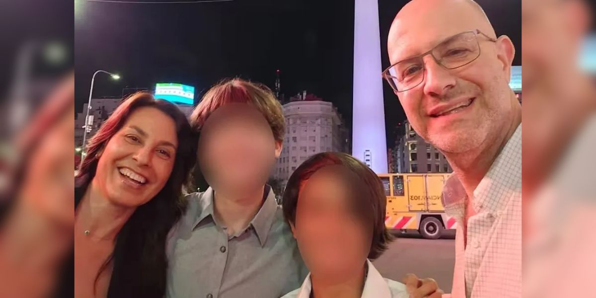 cortesía. Los cuatro integrantes de la familia que encontraron sin vida en un departamento.