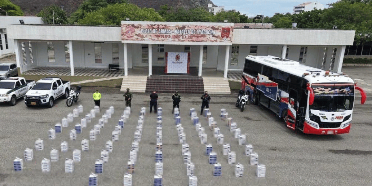Cortesía Autoridades incautan millonario cargamento de cigarrillos de contrabando en Ciénaga