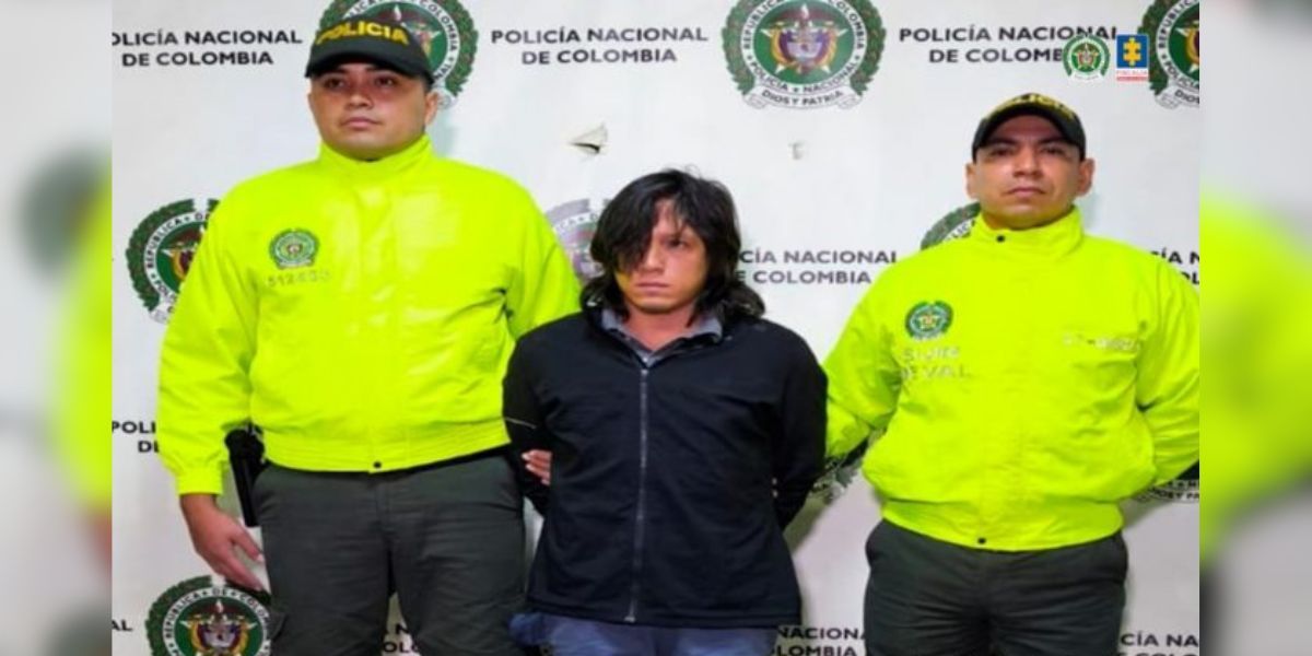 Fiscalía General de la Nación. Alias el Enano, presunto responsable de assinar a un intendente de la policía durante fuga masiva de presos.