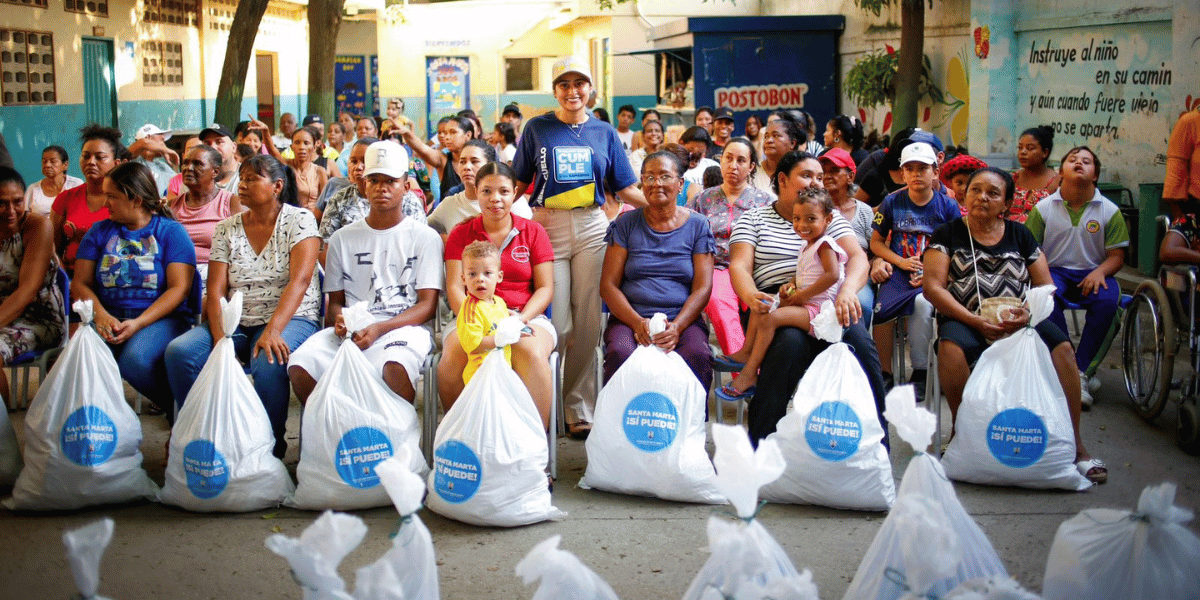 Alcaldía entregó 100 mercados a familias afectadas y damnificadas en Las Malvinas