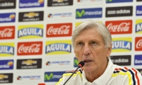 José Pékerman en rueda de prensa