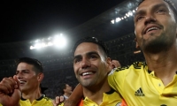 Jugadores colombianos celebrando el pase al Mundial