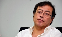 Gustavo Petro, exalcalde de Bogotá, se pronunció en Twitter por la captura de Carlos Caicedo.