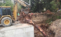 La quebrada Tamacá no ha sido terminada. En ella, debido a esta situación, se han presentado taponamientos.