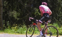 Se especula que Dumoulin tuvo que ir al baño en plena competencia, de nuevo.  