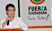 Carlos Caicedo, recibió una notificación del CNE en la que se le informa que se abrió una indagación preliminar en su contra y también de su movimiento, Fuerza Ciudadana. 