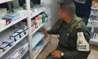 En varios establecimientos comerciales de Santa Marta también han sido incautados medicamentos provenientes de Venezuela. 