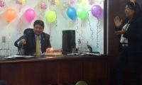 Foto tomada por Eric Tovio cuando celebraban un cumpleaños del congresista Fabián Castillo.