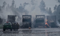 13 de los 18 camiones quemados fueron declarados en pérdida total. 