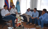 Los empresarios del Aeródromo de Sevillano se reunieron con la gobernadora del Magdalena, Rosa Cotes. 