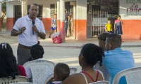 80 familias de Ondas del Caribe recibieron la escrituras públicas de su casas.