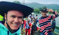 Froome y Egan Bernal.