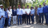 Visita del Ica y Cenipalma a fincas con plantaciones de palma de aceite.