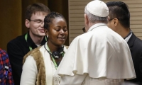  Joven nigeriana le contó al Papa Francisco que fue víctima de tráfico de personas y prostitución.