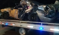 El accidente dejó dos muertos y tres heridos.