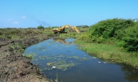 Así avanzan los trabajos de limpieza en los canales de desagüe de Ciénaga.