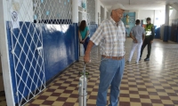 Don Ramón Holguín,de 73 años, salió a votar.