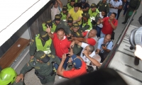 Edgardo Pérez Díaz, alcalde de Ciénaga, cuando salía de la sede judicial del Edificio Galaxia.