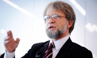 Senador Antanas Mockus.