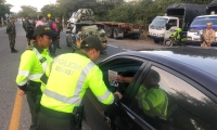 Policía realiza labores de control en vías de Santa Marta
