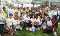 Entrega de las canchas en Ciénaga y Fundación.