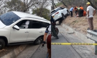 Vehículo donde se transportaba la víctima y los heridos.