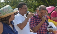 Durante el recorrido los líderes del Magisterio expusieron el propósito de la marcha.