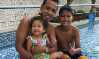 Martin Elías y sus hijos, Martíncito y Paula Elena