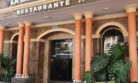 Fachada del restaurante La Gran Muralla, en Santa Marta.