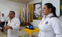 En el Magdalena, gestores del Centro de Desarrollo Empresarial realizan talleres con los emprendedores para que participen en las distintas convocatorias. 