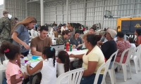 LOS PACIENTES SON ATENDIDOS EN EL COLISEO MAYOR DE SANTA MARTA.