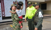 En el operativo, coordinado por el Ejército de Colombia, participaron el Gaula Militar, Fuerza Aérea Colombiana, la Policía Nacional y la Fiscalía Especializada 117.