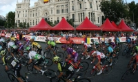 Pelotón de ciclistas durante la Vuelta a España.