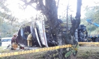 Así quedó el bus tras el accidente.