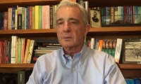 Álvaro Uribe Vélez.