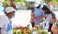 Feria agrícola en el municipio de Ciénaga.