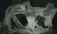 Así quedó el vehículo que explotó.