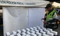 Incautan mercancía de contrabando