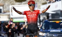 El colombiano festejó por cuarta ocasión en la temporada. 