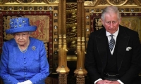 La Reina Isabel y el Principe Carlos